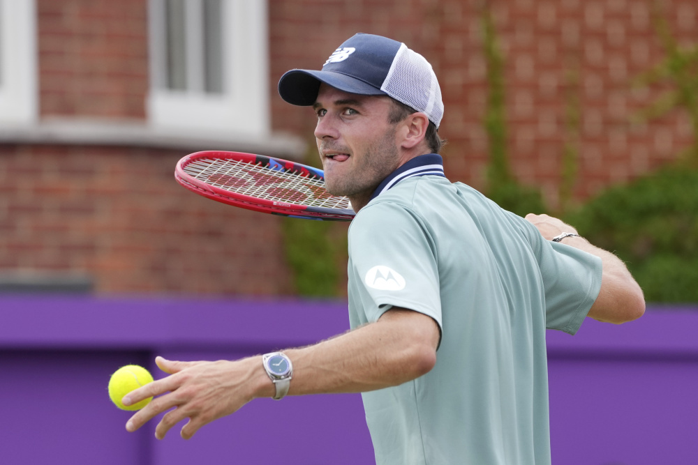 多次避开了 多次避开了