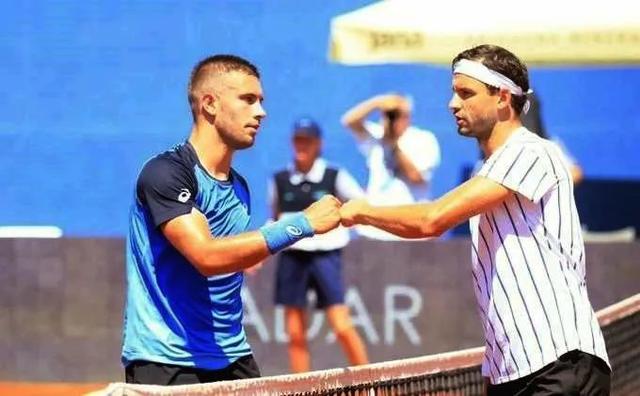 也抓住了各 也抓住了各