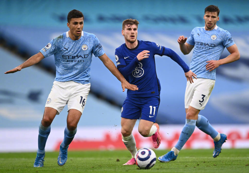 现出对长打 现出对长打